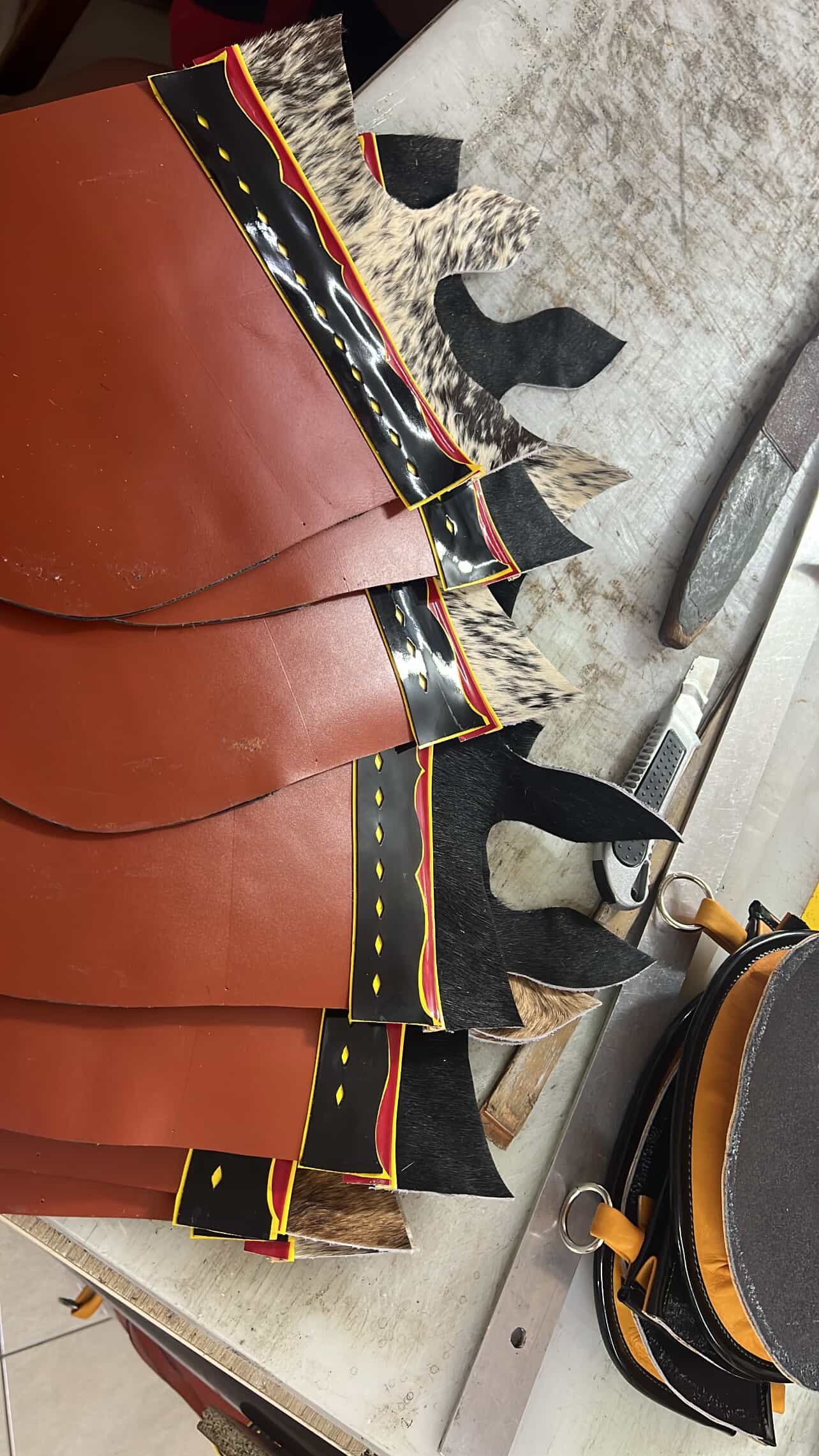 CARRIEL COLOMBIANO